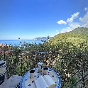 Pietra Azzurra Apartment