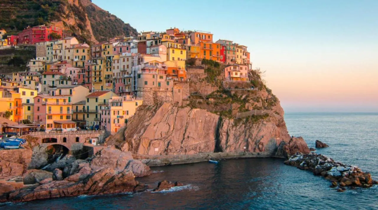 Charming Apartment In Corniglia 43 M² With Parking